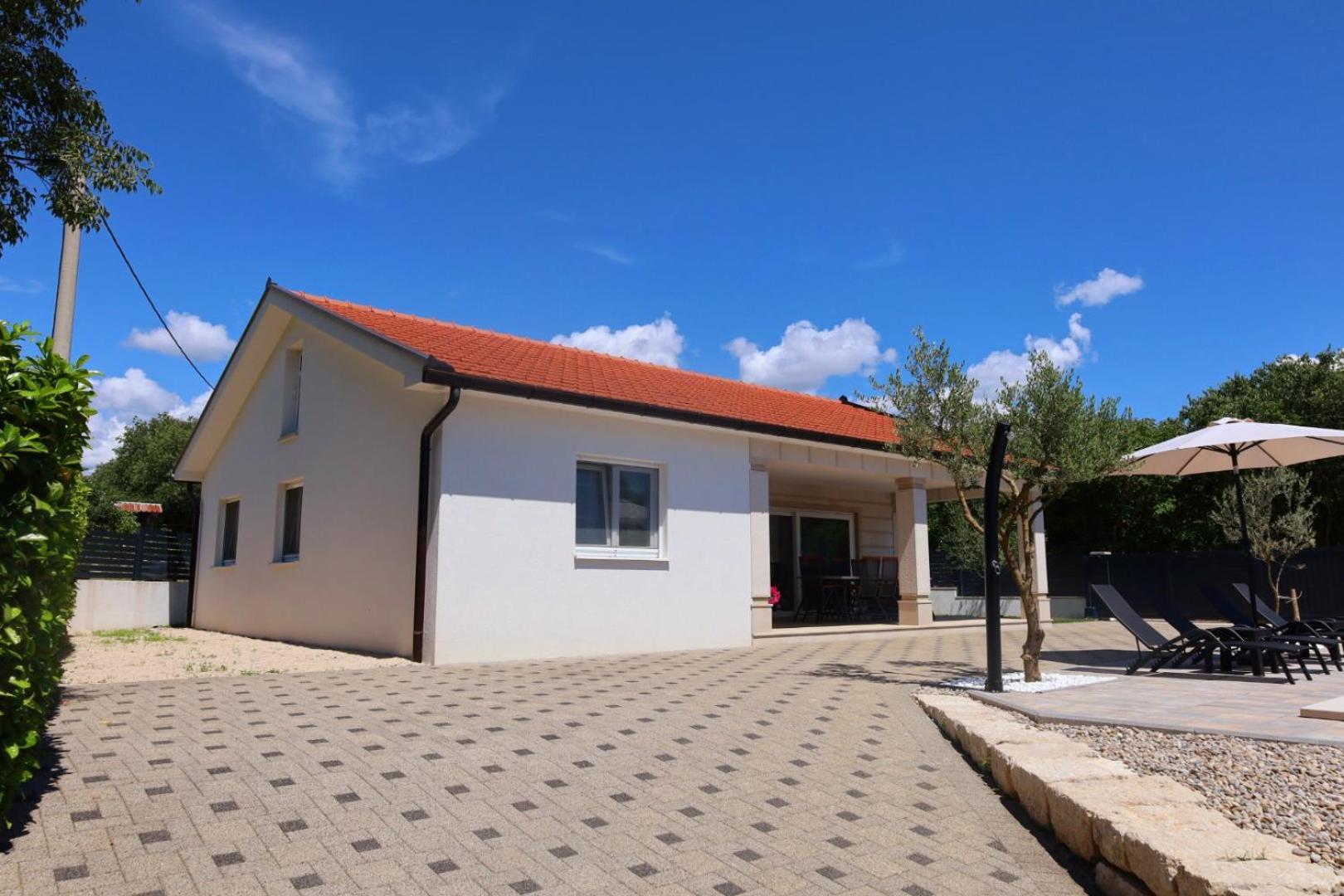 Villa Antonija Ljubuski Luaran gambar